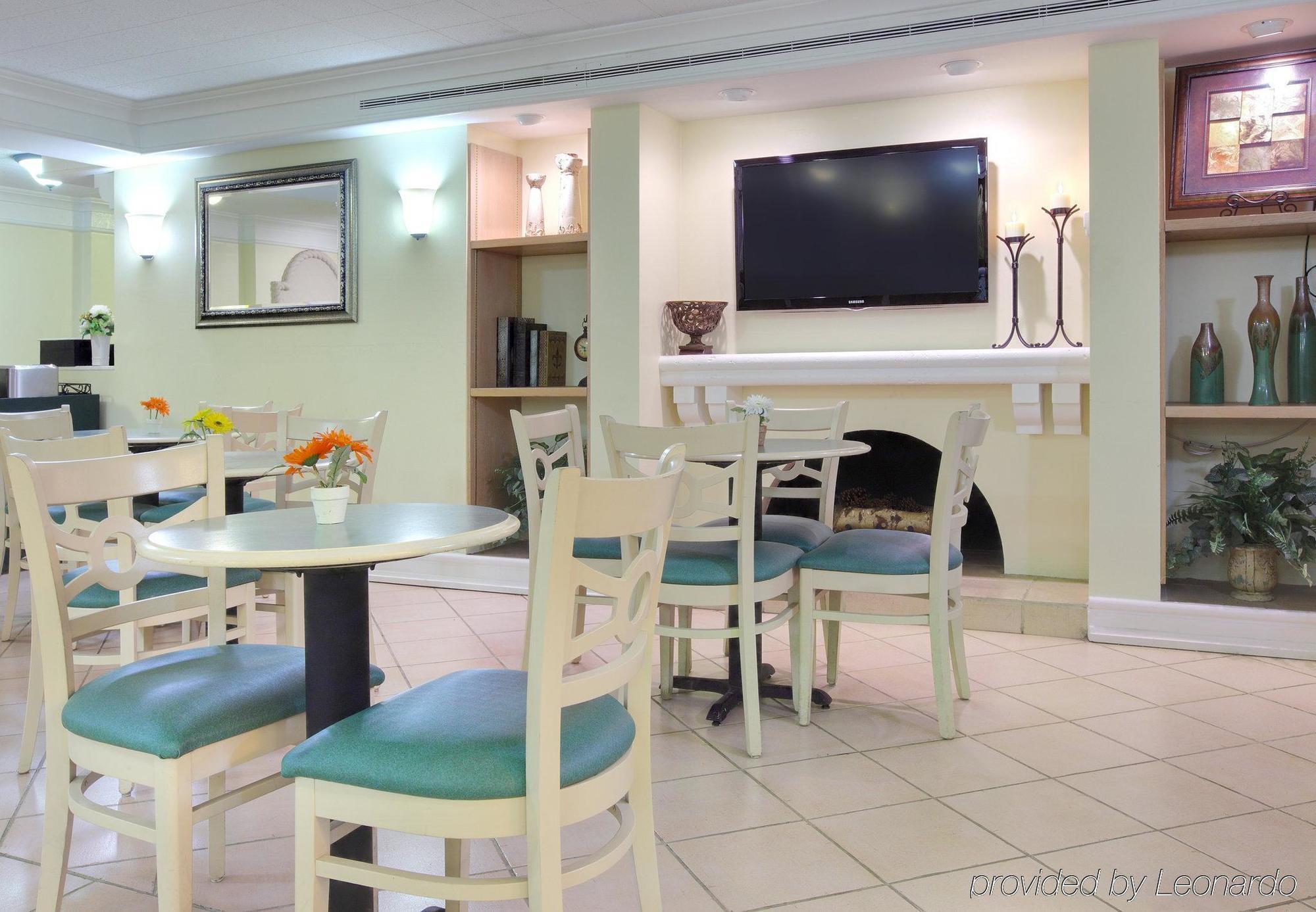 Motel 6-North Little Rock, Ar - Mccain Restaurant photo